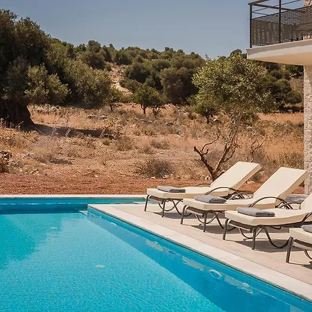 Petradi Skala Villa